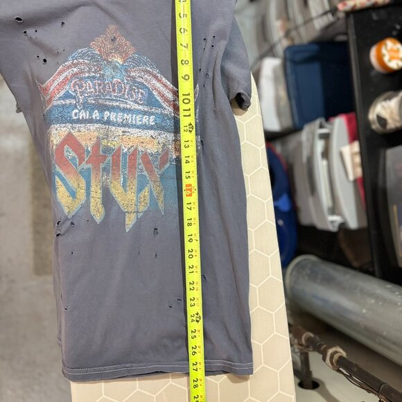 Styx Paradise graphic destructed vintage Band t-shirt - Size S- Faded Black - Picture 9 of 9